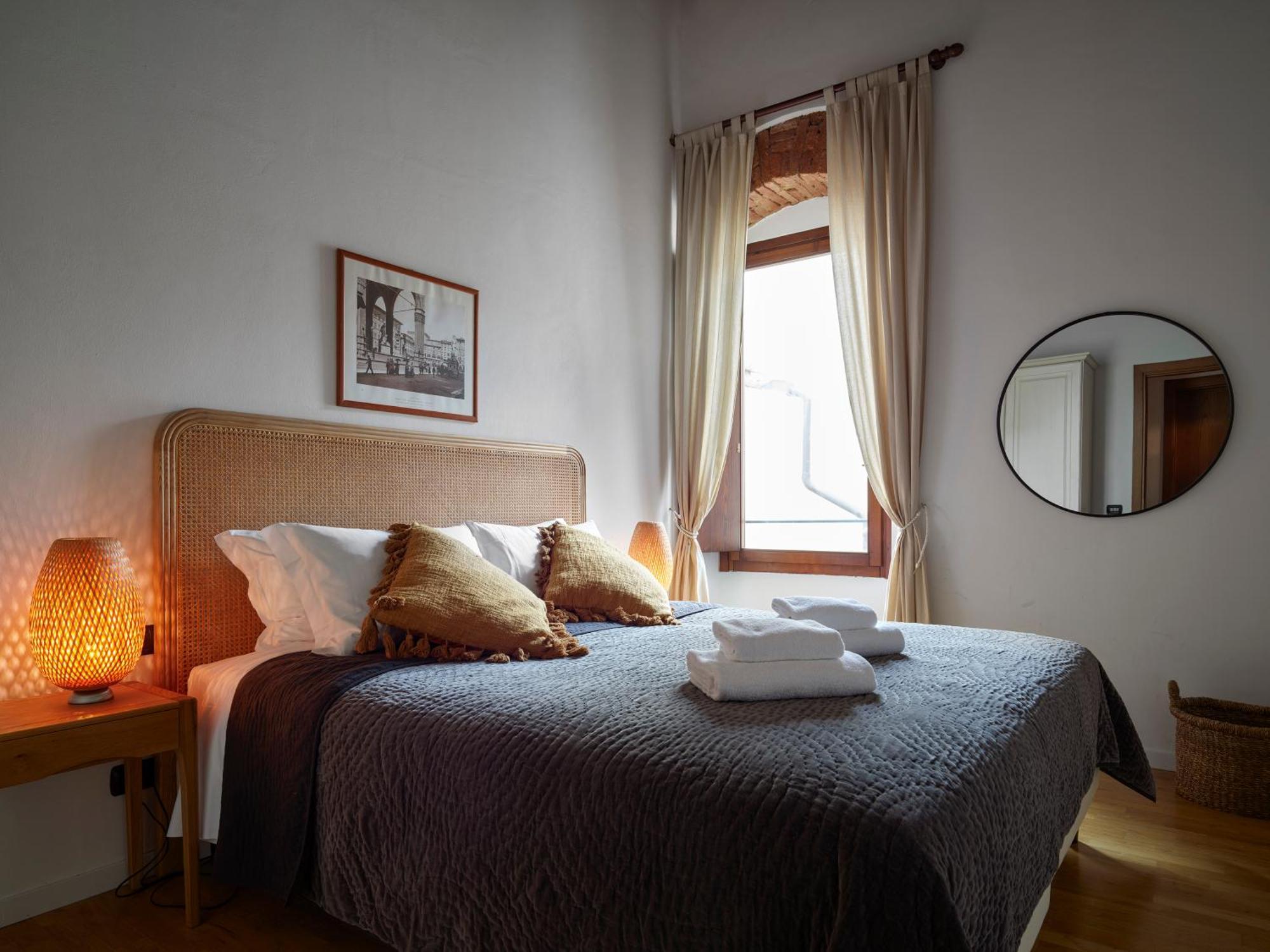 One Of A Kind Near The Duomo W/Balcony Palace Apt Флоренція Екстер'єр фото